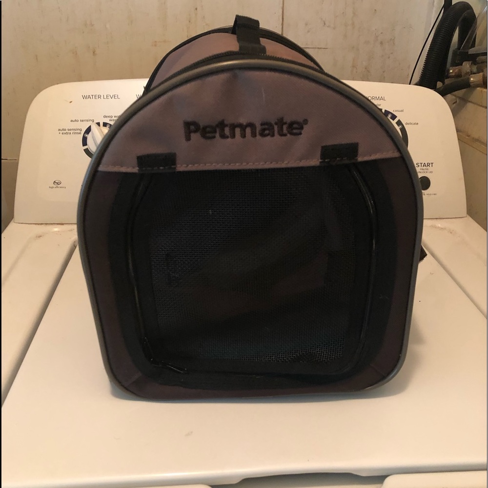 Small soft pet carrier
